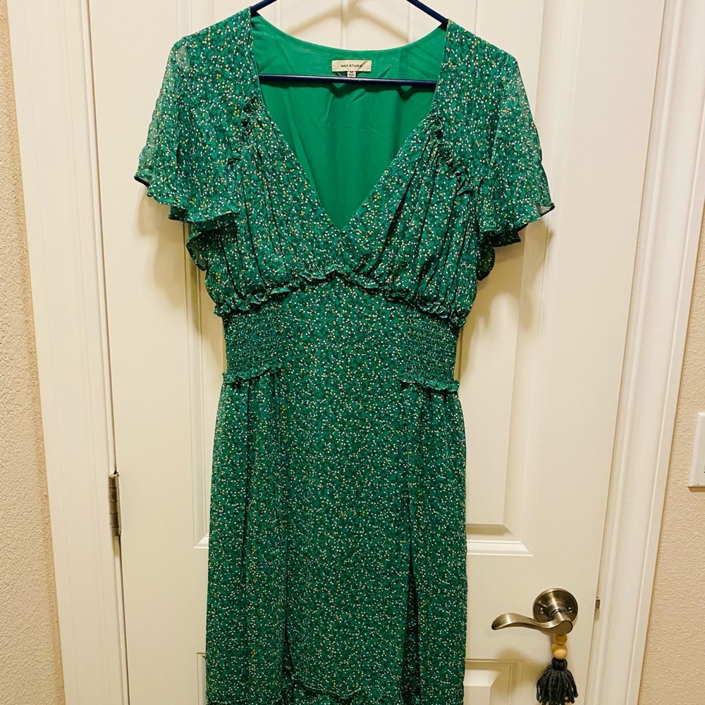 Flutter sleeve ruffle midi dress
